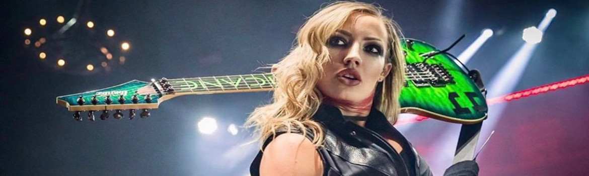 Nita Strauss nos presenta